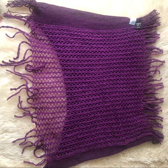 Fringe Wrap - Picture 2 of 3